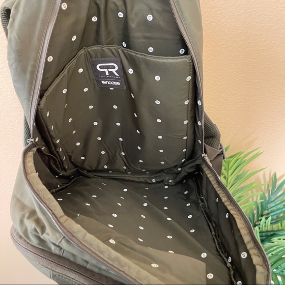 Incase Paul Rodriguez Signature green backpack - Picture 6 of 11